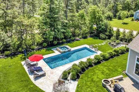 Exterior - 32 Camden Ln, Mashpee, MA 02649 photo 3 of 8