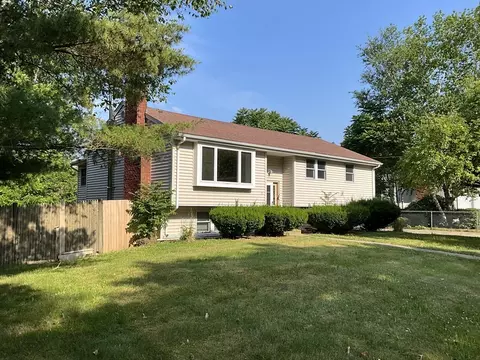 10 Albany, Brockton, MA 02301