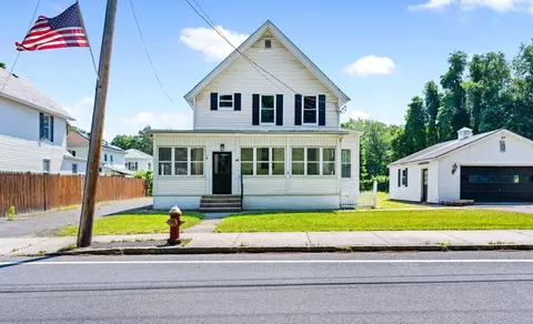 12 Federal St, Millers Falls, MA 01349