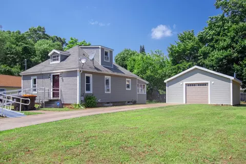 94 Witheridge St, Feeding Hills, MA 01030