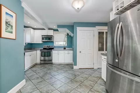 33 Youngs Rd, Dedham, MA 02026 photo 15