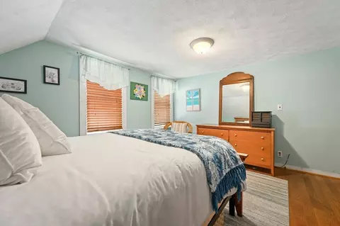 Bedroom - 13 Forest Ave, Hudson, MA 01749 photo 2 of 6