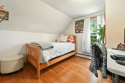 Bedroom - 13 Forest Ave, Hudson, MA 01749 photo 4 of 6