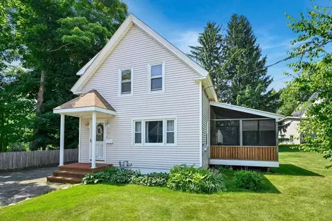 Exterior - 13 Forest Ave, Hudson, MA 01749 photo 9 of 11