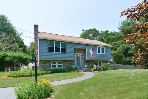 4 Reinhard Dr, Norton, MA 02766