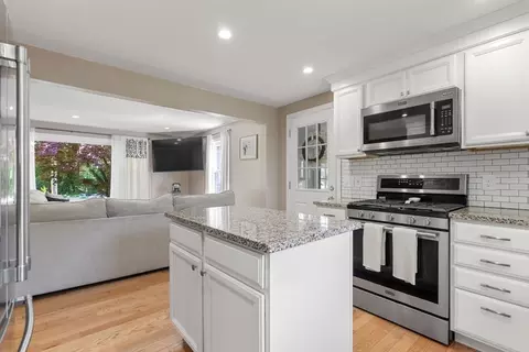 171 Old Post Rd, North Attleboro, MA 02760 photo 8