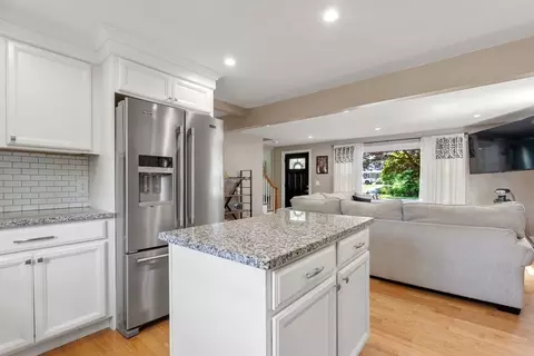 171 Old Post Rd, North Attleboro, MA 02760 photo 7