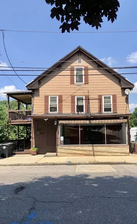 238 Hamilton St, Southbridge, MA 01550