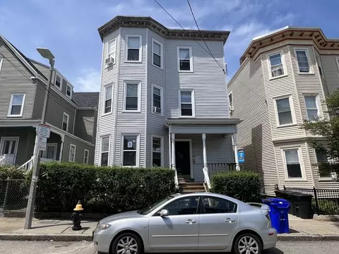 39 Newport St, Boston, MA 02125