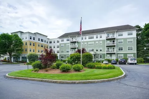 248 Main St #414, Hudson, MA 01749