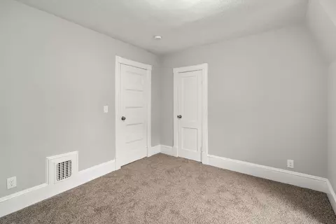 35 Ranney St, Springfield, MA 01108 photo 21