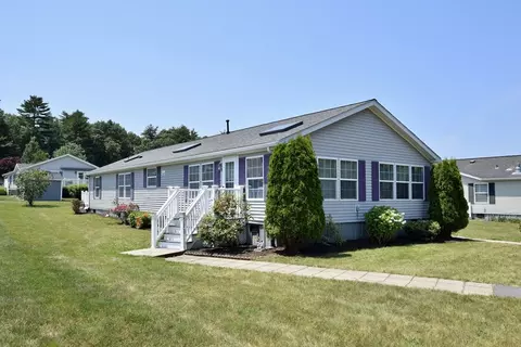 100 Wesley Cir, Middleboro, MA 02346