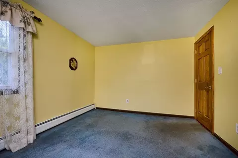 Bedroom - 65 Dunphy Dr, Northampton, MA 01062 photo 4 of 6