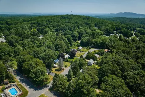 View/Area - 65 Dunphy Dr, Northampton, MA 01062 photo 4 of 7