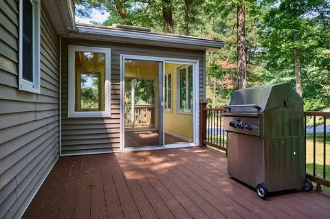 Exterior - 65 Dunphy Dr, Northampton, MA 01062 photo 5 of 8