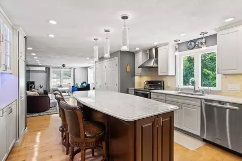 5 Phlox Ln, Acton, MA 01720 photo 9