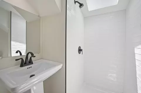 Bath - 87 Read St, Fall River, MA 02720 photo 1 of 2