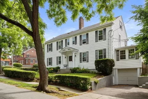 39 Stearns Rd #39, Watertown, MA 02472
