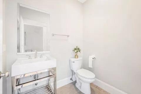 Bath - 5 Jarvis Cir, Needham, MA 02492 photo 1 of 9