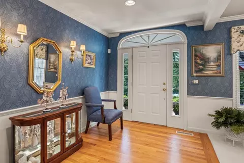 Entry Way - 201 Forest, Harwich, MA 02645 photo 1 of 3