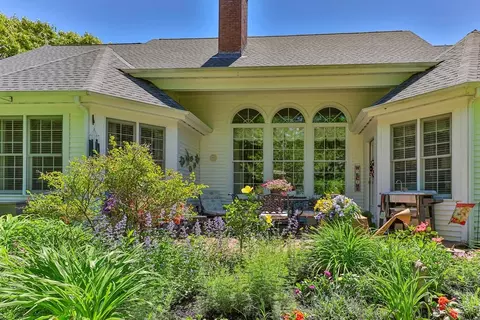 Exterior - 201 Forest, Harwich, MA 02645 photo 2 of 5