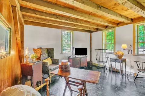 Living - 29 Athol Rd, Warwick, MA 01378 photo 2 of 2