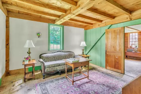 Living - 29 Athol Rd, Warwick, MA 01378 photo 1 of 2
