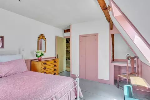 Bedroom - 29 Athol Rd, Warwick, MA 01378 photo 1 of 3
