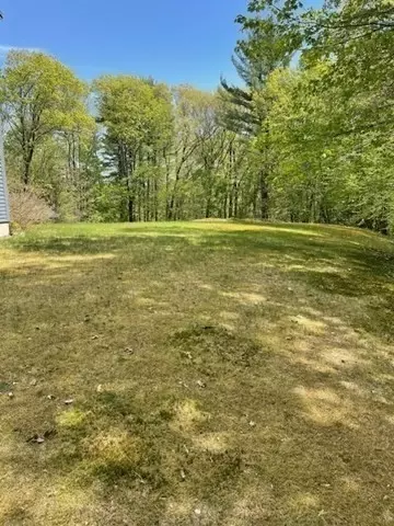 Exterior - 140 S Shaker Rd, Harvard, MA 01451 photo 3 of 5