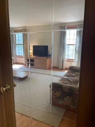 Entry Way - 140 S Shaker Rd, Harvard, MA 01451 photo 1 of 4