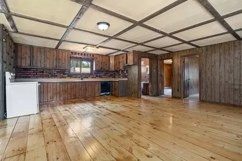 39 Willard St, Ayer, MA 01432 photo 6