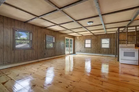 39 Willard St, Ayer, MA 01432 photo 7