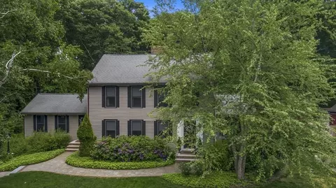 8 Buckskin Dr, Reading, MA 01867 photo 41