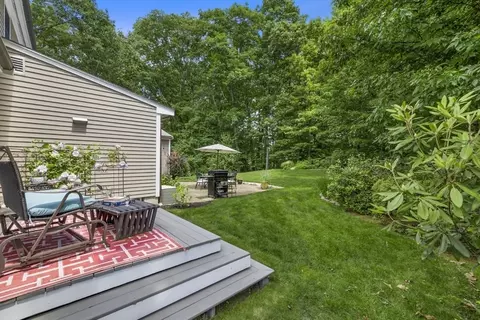 8 Buckskin Dr, Reading, MA 01867 photo 6