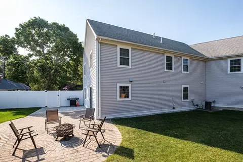 Exterior - 14 Blake Rd, Braintree, MA 02184 photo 5 of 6