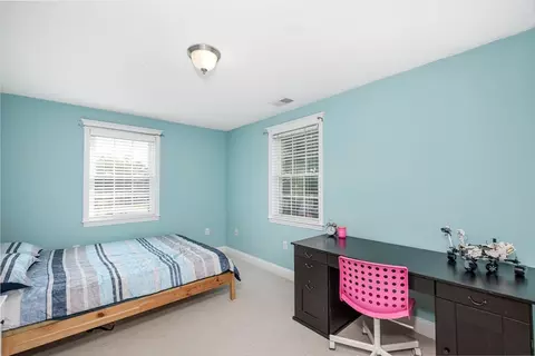 Bedroom - 14 Blake Rd, Braintree, MA 02184 photo 5 of 7