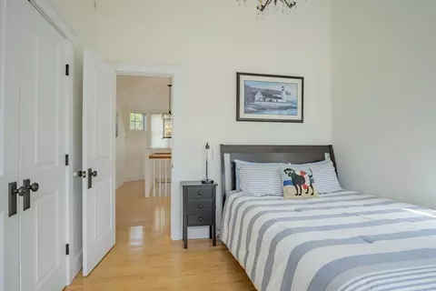 984 Washington St, Gloucester, MA 01930 photo 22