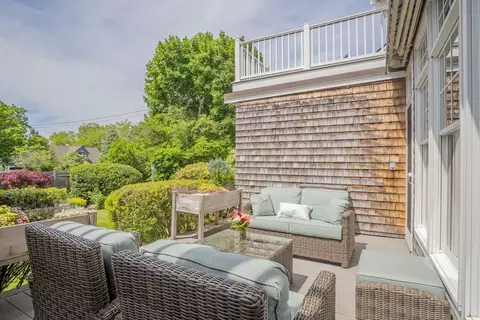 984 Washington St, Gloucester, MA 01930 photo 17