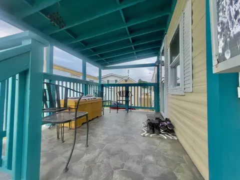 93 Grochmal Ave #39, Springfield, MA 01151 photo 2