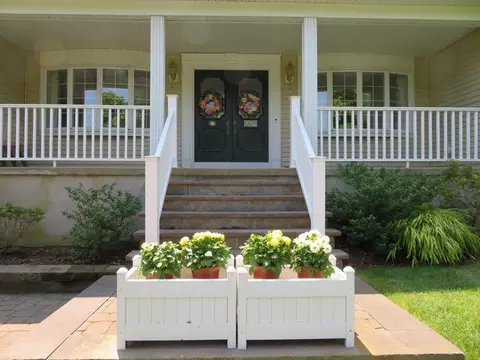 149 Springvale Cir, Weymouth, MA 02188