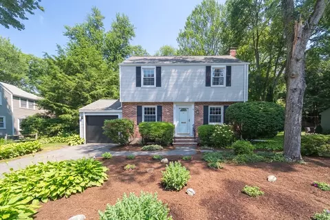 16 Surrey Ln, Natick, MA 01760