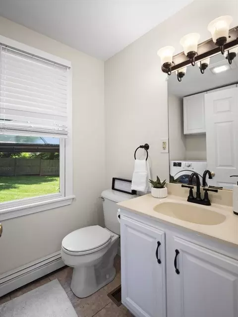 13 Plain St, Upton, MA 01568 photo 14