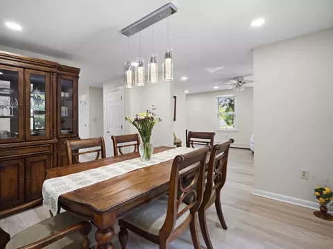 13 Plain St, Upton, MA 01568 photo 18