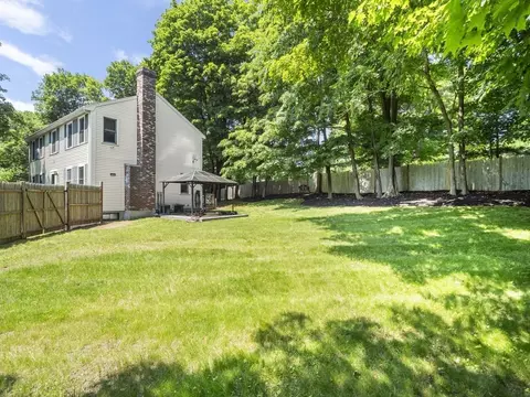 13 Plain St, Upton, MA 01568 photo 39