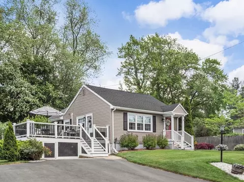 3 Callahan St, Billerica, MA 01821