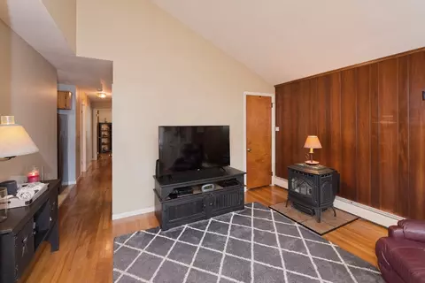 7 Rollinson Rd, Worcester, MA 01606 photo 8