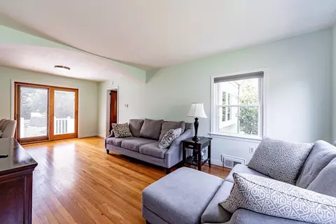 263 Prospect Ave, West Springfield, MA 01089 photo 11