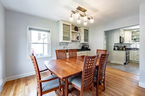 263 Prospect Ave, West Springfield, MA 01089 photo 9