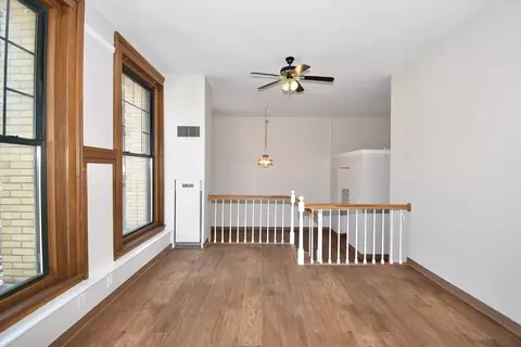 Living - 235 State St #213, Springfield, MA 01103 photo 1 of 6