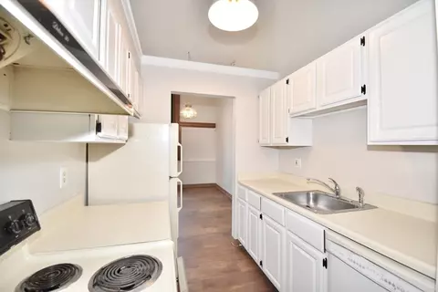 Kitchen - 235 State St #213, Springfield, MA 01103 photo 2 of 4